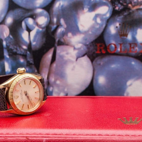 MINT! ROLEX OYSTER 18K DRESS WATCH!! WITH PAPERS!! main image 4
